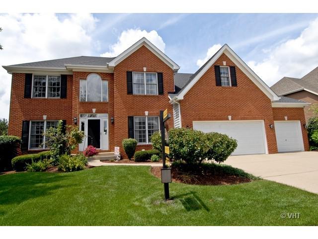 2670 Ginger Woods Dr., Aurora, IL 60502