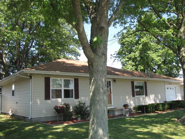 505 N Elm St., Herscher, IL 60941