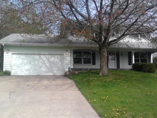 2055 Stornway Dr., Rockford, IL 61107