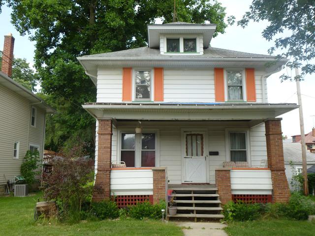 611 Lebanon St., Aurora, IL 60505