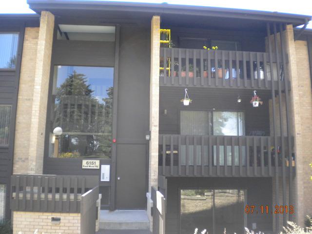 6151 Knollwood Rd. #106, Willowbrook, IL 60527