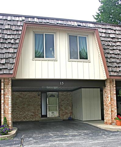 15 Cour Caravelle Ct., Palos Hills, IL 60465
