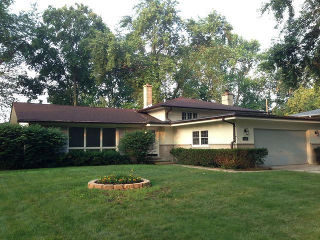 324 Rowan Ct., Naperville, IL 60540
