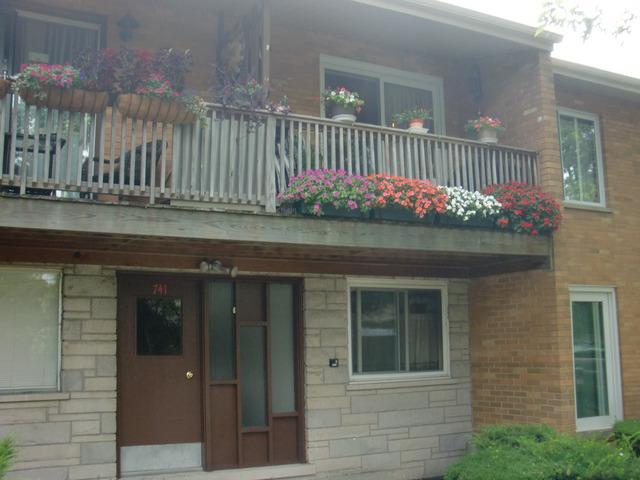 741 Elmhurst Rd. #F, Des Plaines, IL 60016