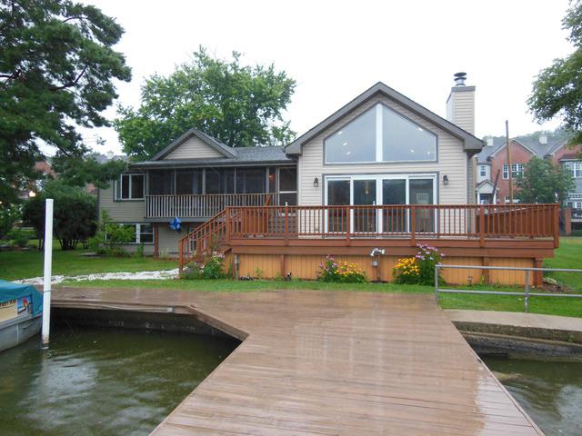 401 N Harrison St., Algonquin, IL 60102