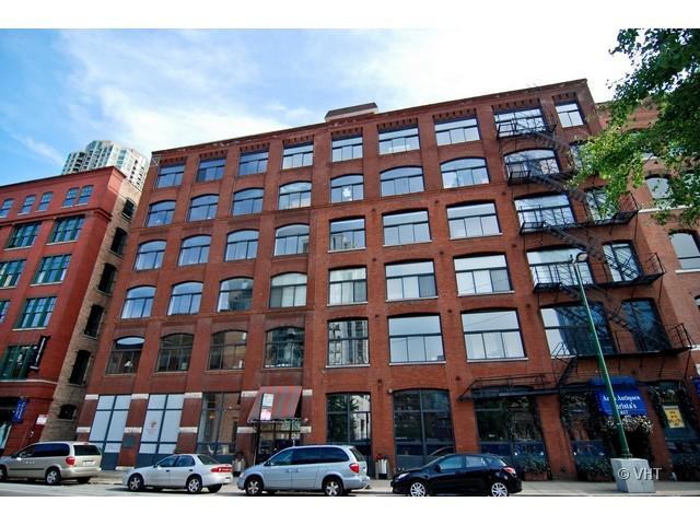 215 W Illinois St. #3C, Chicago, IL 60654