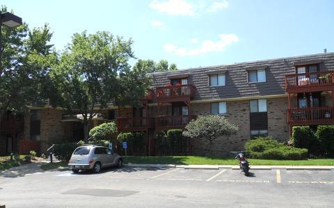 1925 Tall Oaks Dr. #2708, Aurora, IL 60505