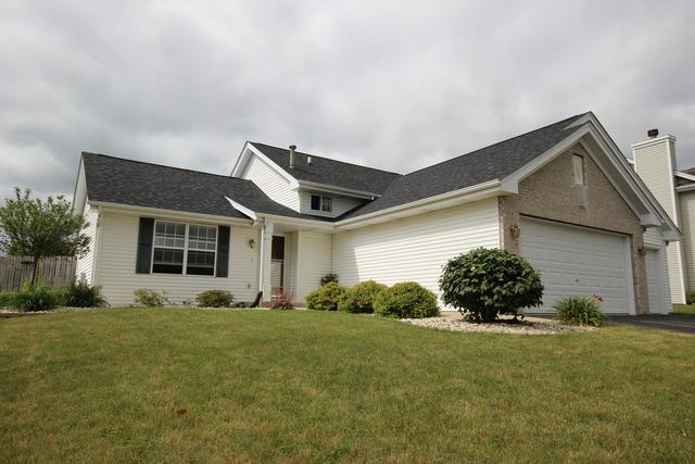 621 Valley View Dr., Pecatonica, IL 61063