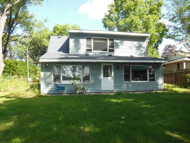 34455 N Circle Dr., Round Lake, IL 60073