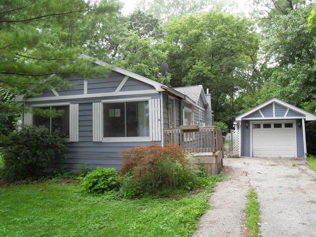 4219 Riverside Dr., Crystal Lake, IL 60014