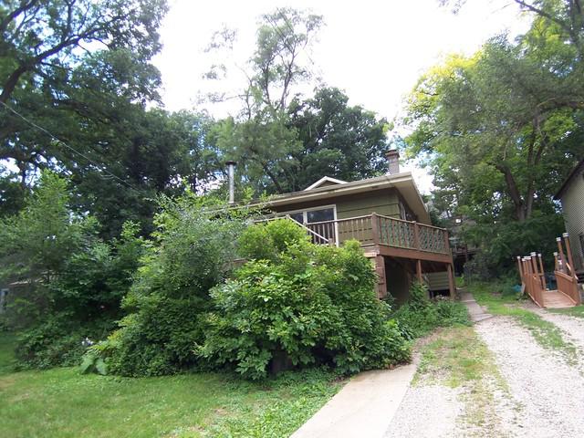 3711 Riverside Dr., Crystal Lake, IL 60014