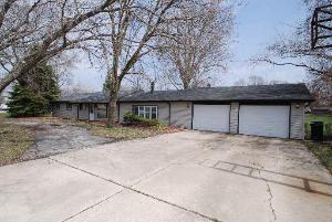 16401 S 89th Ave., Orland Park, IL 60462