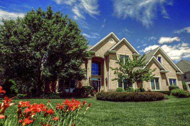 920 Auburn Ln., Bartlett, IL 60103