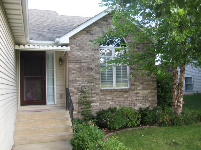 4040 Pepper Dr., Rockford, IL 61104