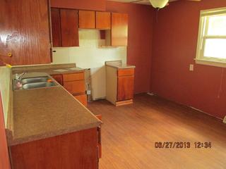 1811 20th St., Zion, IL 60099