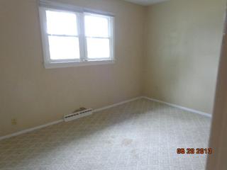 1811 20th St., Zion, IL 60099