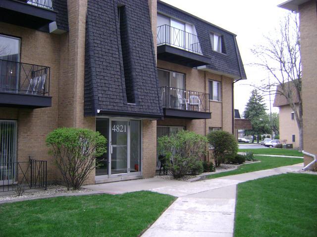 4821 W 109 St. #104, Oak Lawn, IL 60453