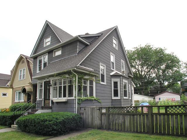3437 Kenilworth Ave., Berwyn, IL 60402
