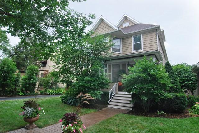 16 S Catherine Ave., La Grange, IL 60525