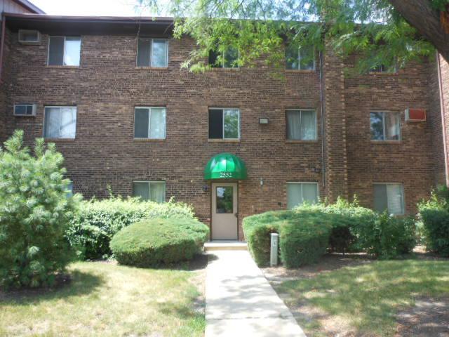 2552 Waterbury Dr. #2006, Woodridge, IL 60517