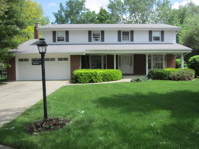 1660 Longvalley Ct., Northbrook, IL 60062