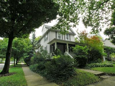 401 S Catherine Ave., La Grange, IL 60525