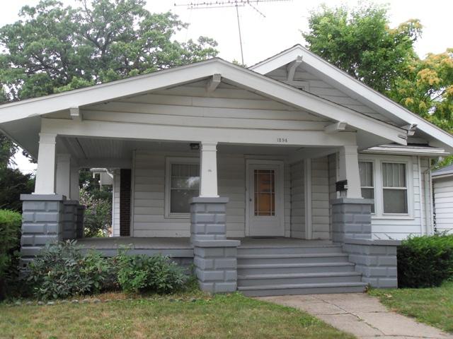 1294 Wood St., Crete, IL 60417