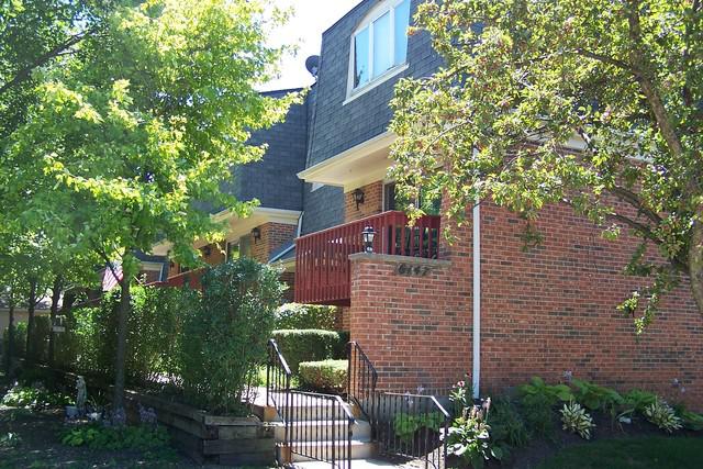 6147 Lincoln Ave. #1D, Morton Grove, IL 60053