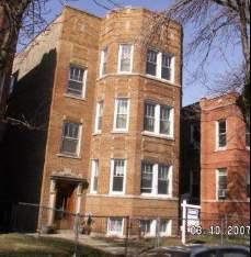 7450 N Artesian Ave., Chicago, IL 60645
