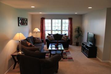 908 Sparta Ct., Vernon Hills, IL 60061