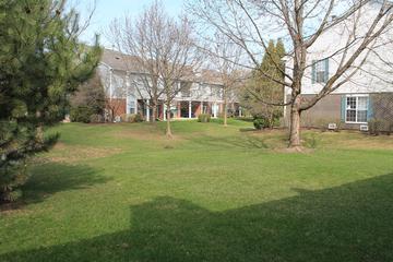 908 Sparta Ct., Vernon Hills, IL 60061