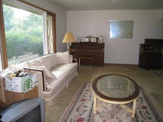 18W182 73rd St., Darien, IL 60561