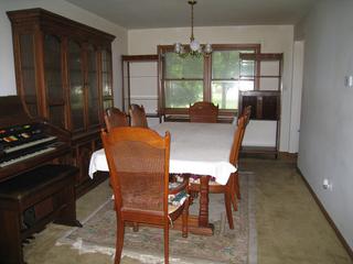 18W182 73rd St., Darien, IL 60561