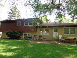 18W182 73rd St., Darien, IL 60561