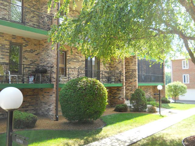11360 S Moraine Dr. #G, Palos Hills, IL 60465