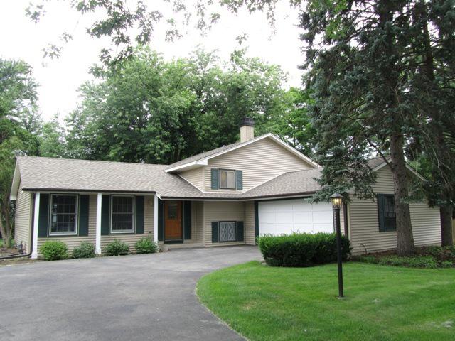 26W550 Knoll Ct., Winfield, IL 60190