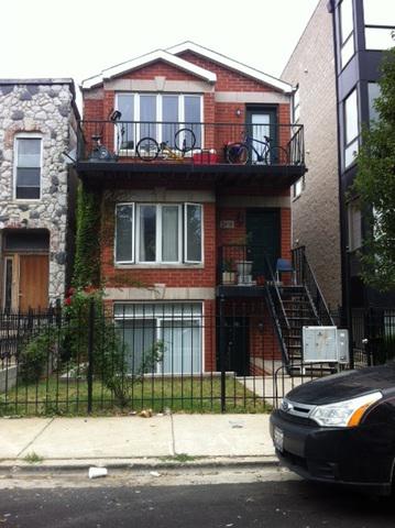 2418 W Grenshaw St., Chicago, IL 60612