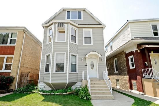 4915 W Warwick Ave., Chicago, IL 60641