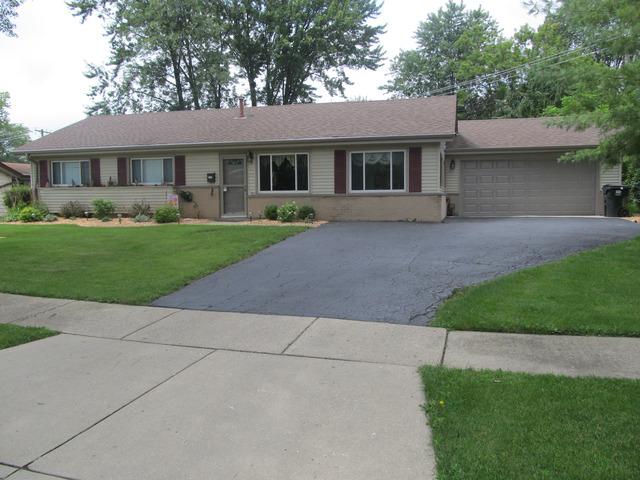330 Lincoln St., Hoffman Estates, IL 60169
