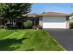 1220 North Crest Dr., Rockford, IL 61107