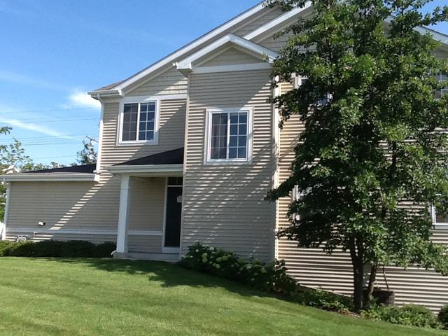 1422 W Remington Ln., Round Lake, IL 60073