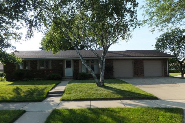 3711 Huffman Blvd., Rockford, IL 61103
