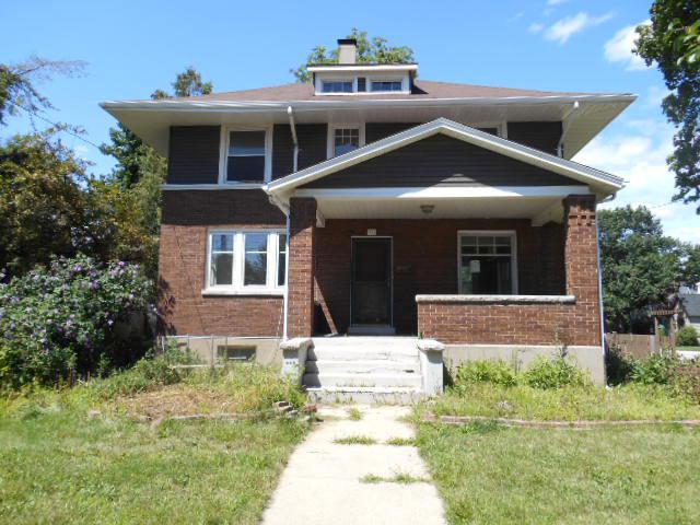 900 Larkin Ave., Elgin, IL 60123