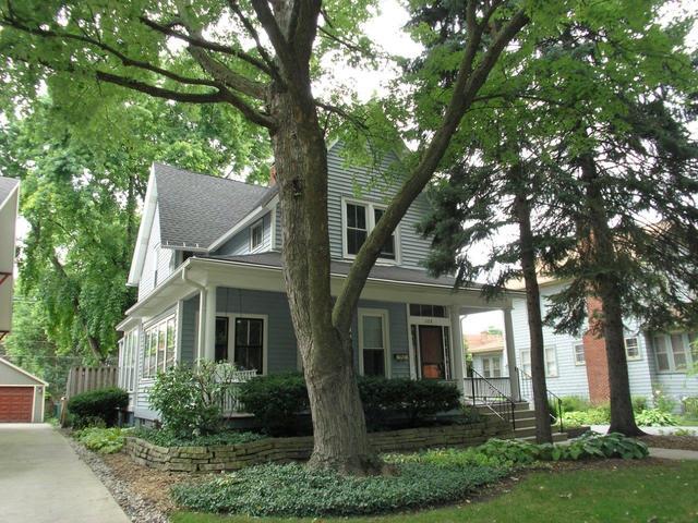 328 9th Ave., La Grange, IL 60525