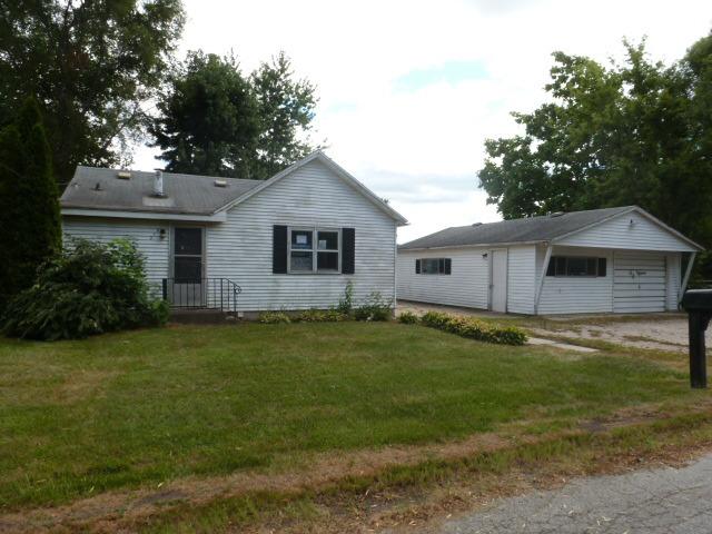 215 N 2nd St., Coal City, IL 60416