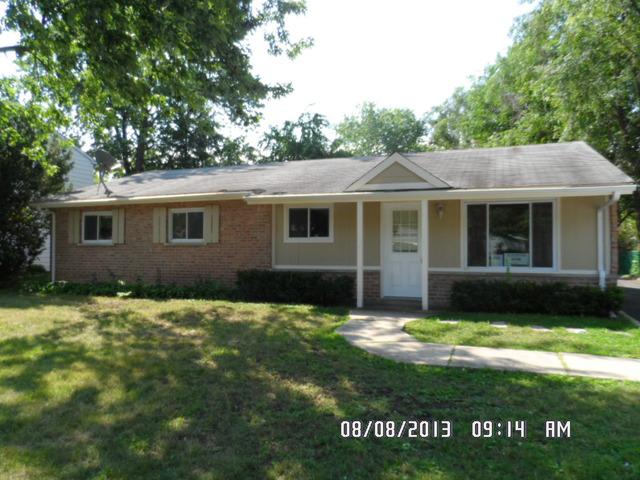 533 Redwood Rd., Bolingbrook, IL 60440