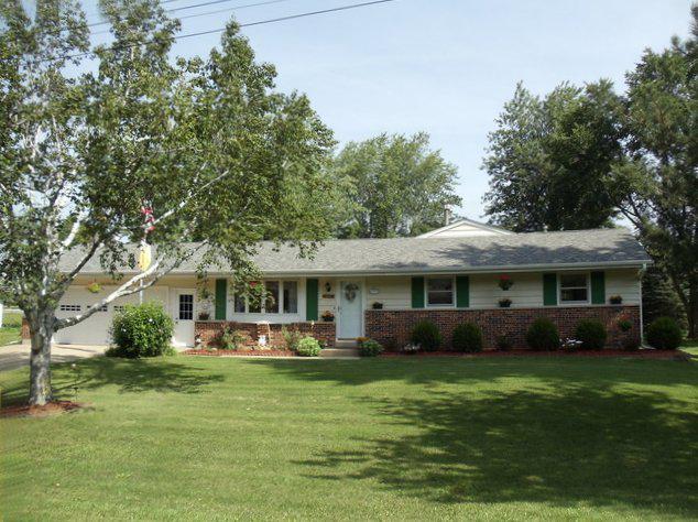 149 Swanson Rd., Sycamore, IL 60178