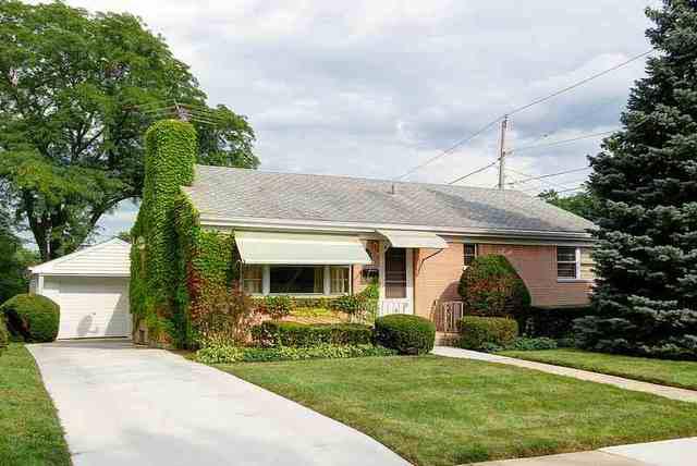 5 N Lancaster St., Mount Prospect, IL 60056