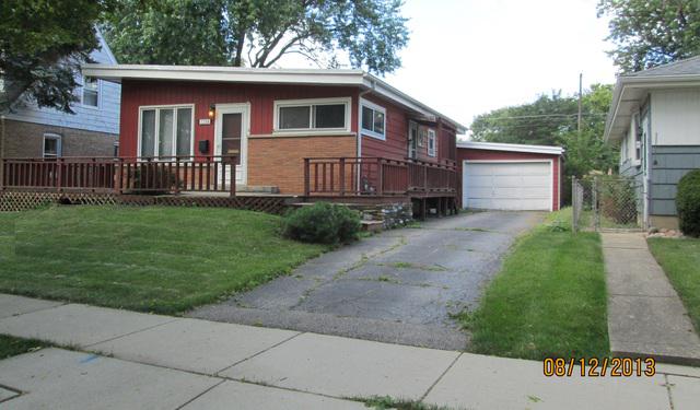 1758 Locust St., Des Plaines, IL 60018