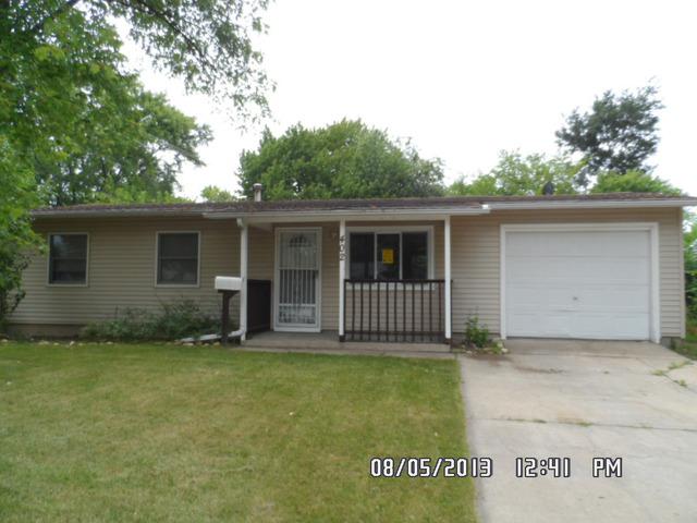 402 Garland Ave., Romeoville, IL 60446